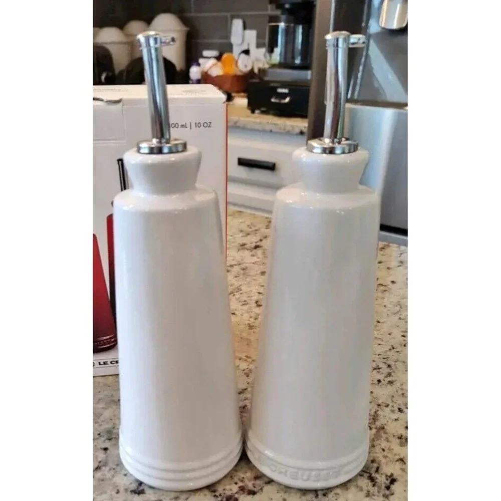LE CREUSET Oil and Vinegar bottles Set in White 10 Ounce *NEW*